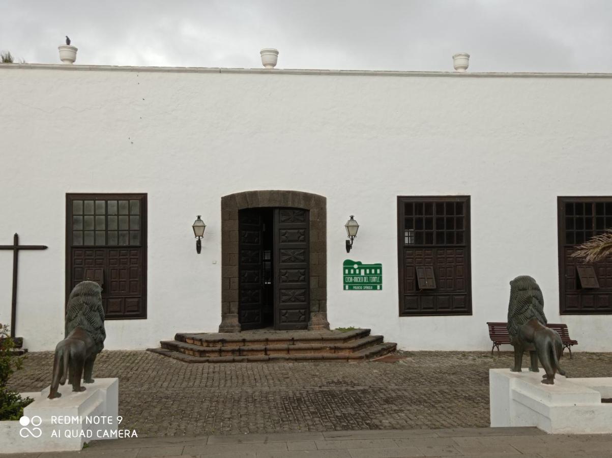 Ferienwohnung Precioso Apartamento Con Terraza En Teguise Teguise  Exterior foto